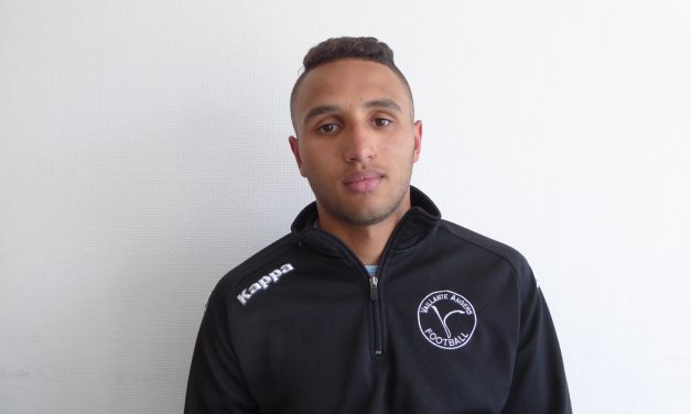 Je souhaite continuer à progresser en tant que gardien de but et éducateur.