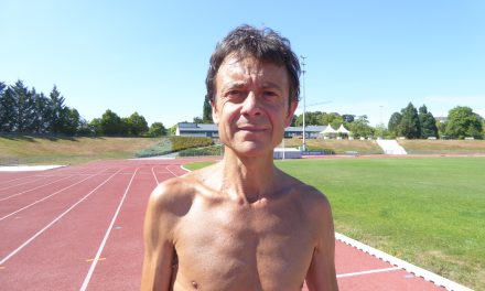 Entretien vidéo avec Jean-Joseph BRECHETEAU, figure emblématique de l’athlétisme sur Angers.