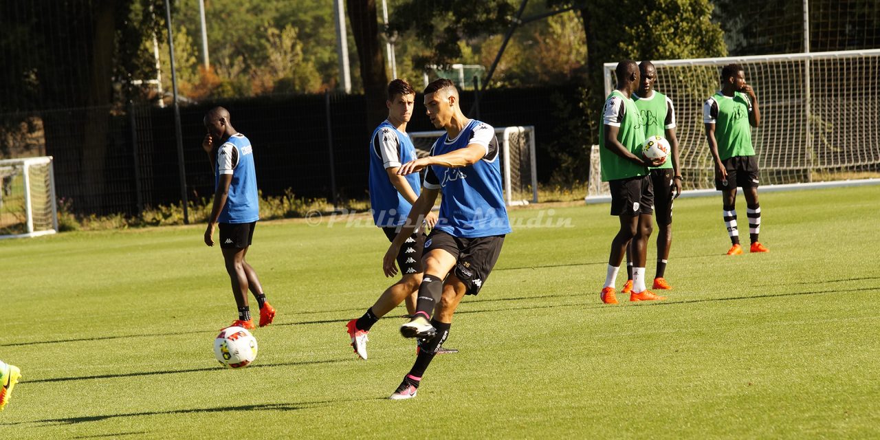 Présentation en photos de Mehdi TAHRAT, la dernière recrue d’Angers SCO