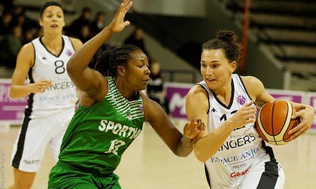 Amical : L’UFAB 49 dynamite La Rochelle (NF1) (82-37)