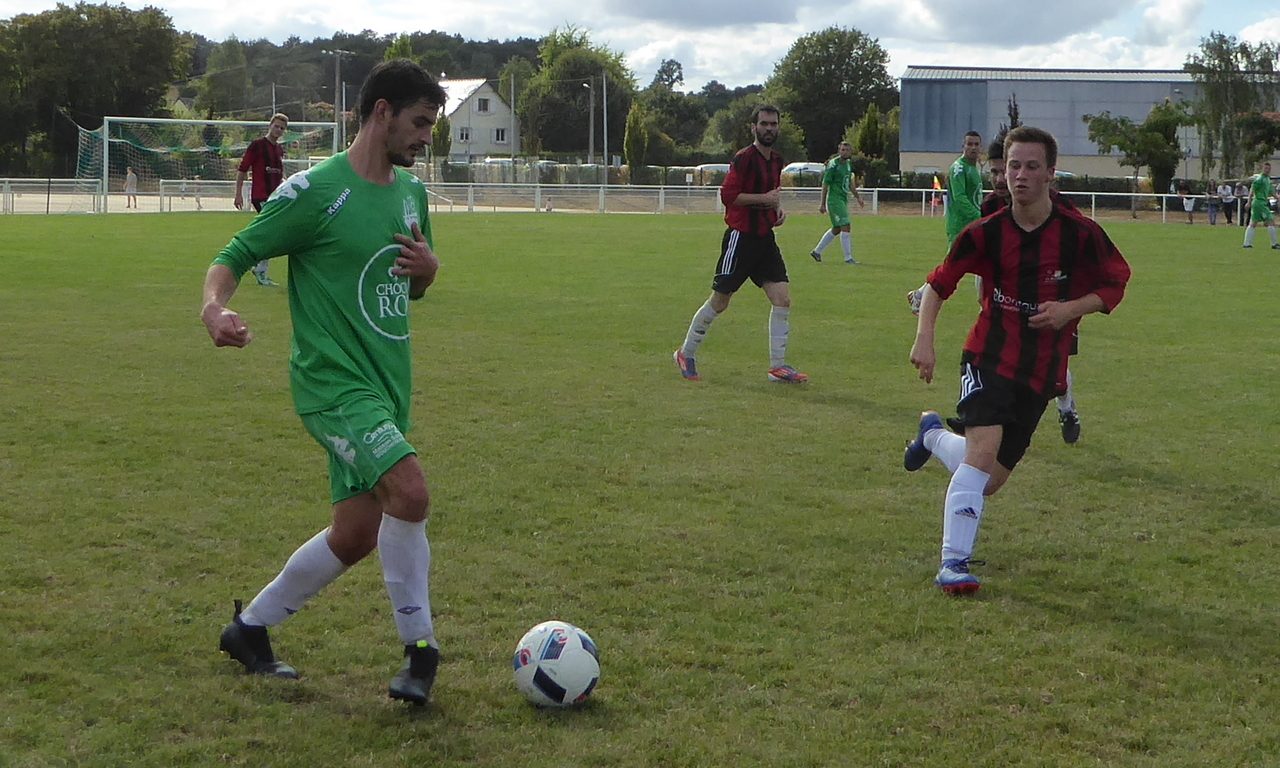Bouchemaine se qualifie pour le 4e tour de la Coupe de France au dépens du SVS La Meignanne.