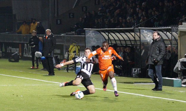 Ligue 1 (16e journée) : Revivez en photos le match entre Angers SCO et le FC Lorient (2-2).