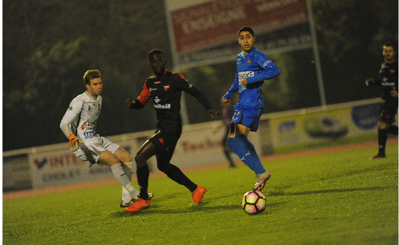 Cholet poursuit son ascension en haut du classement, après sa victoire contre Fontenay (2-0).