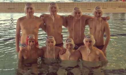 Les jeunes U17 d’Angers Natation Water-polo se qualifient avec le cœur, à Moulin.