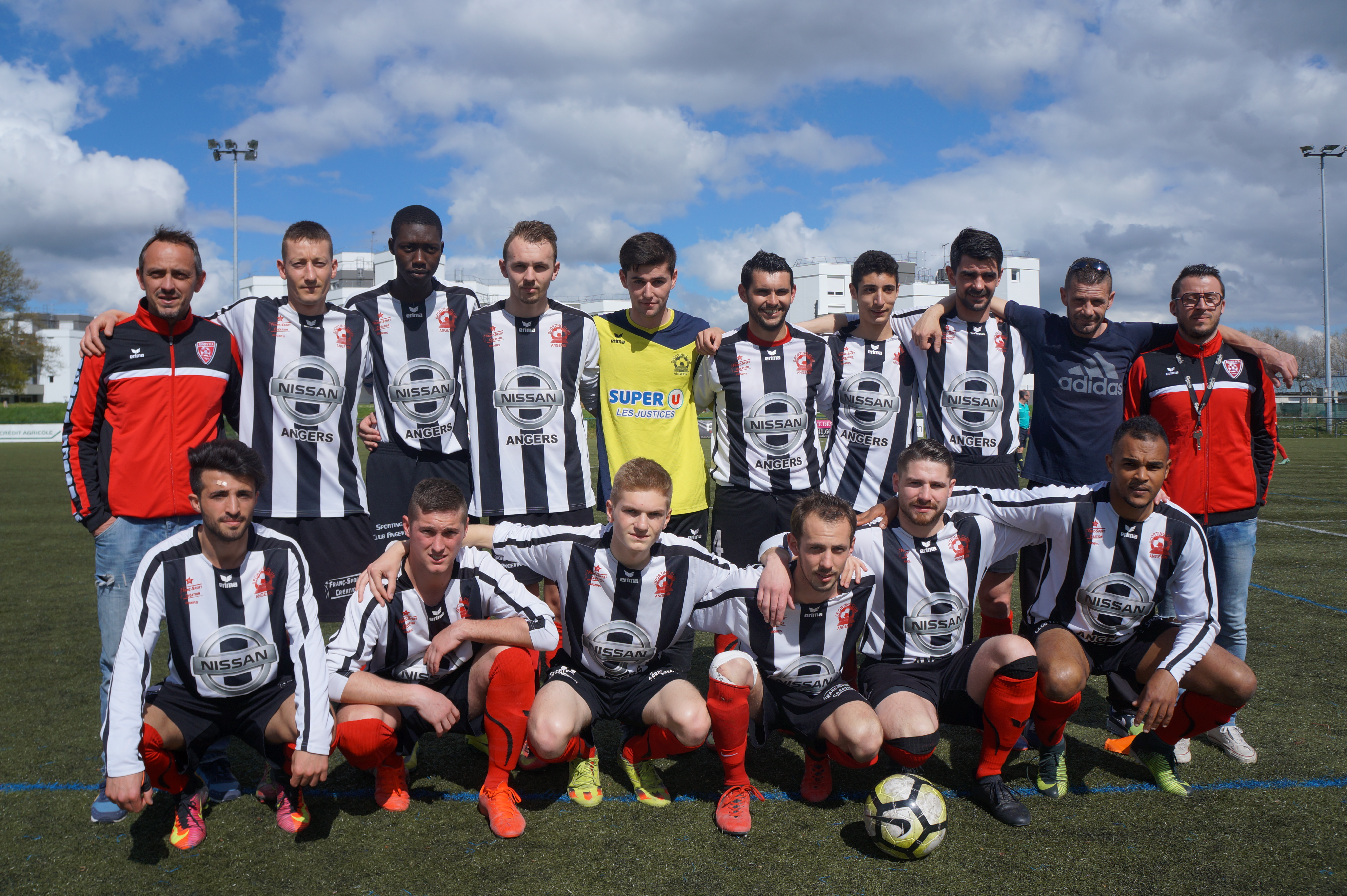 L'équipe réserve d'Angers SCA s'est inclinée face au leader invaincu.