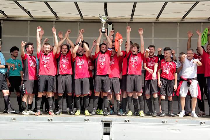 Le FC Plessis-Grammoire remporte le trophée du Challenge Hubert Sourice.