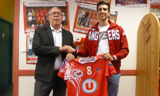 Maël VANDELANNOOTE est la première recrue d’Angers-Noyant HBC.
