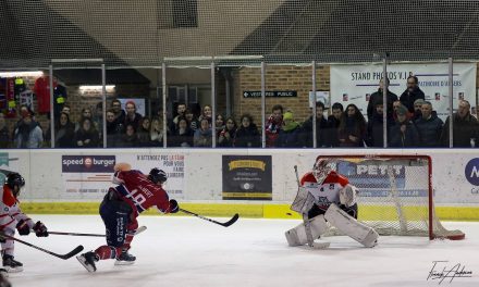 Ligue Magnus (20e journée) : Une nouvelle désillusion pour les Ducs d’Angers face à des Boxers de Bordeaux trop forts (1-4).