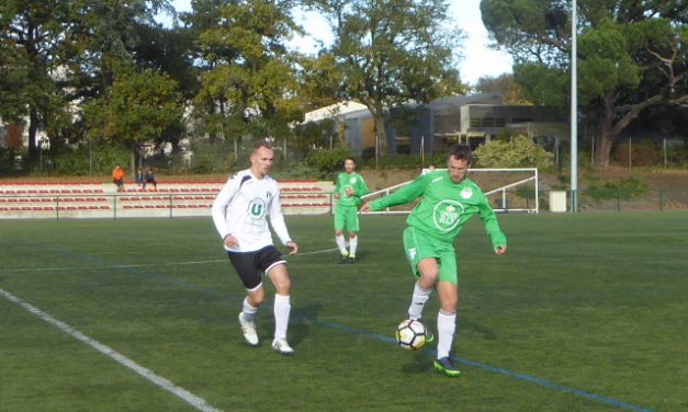 PH (5e journée) : La Croix Blanche arrache la victoire dans les dernières minutes face à la réserve de Bouchemaine (3-2).