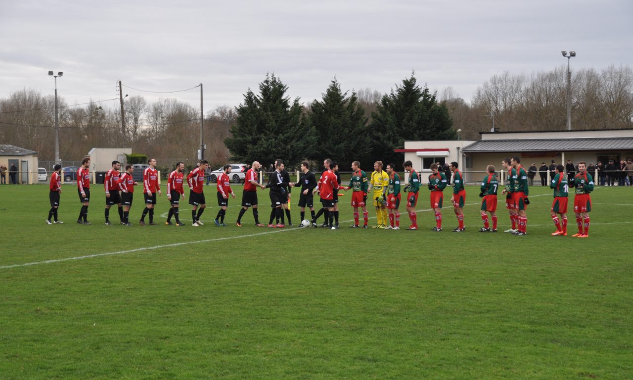 DSR (9e journée) : Mûrs-Erigné décevant face à La Chaize le Vicomte (0-2).