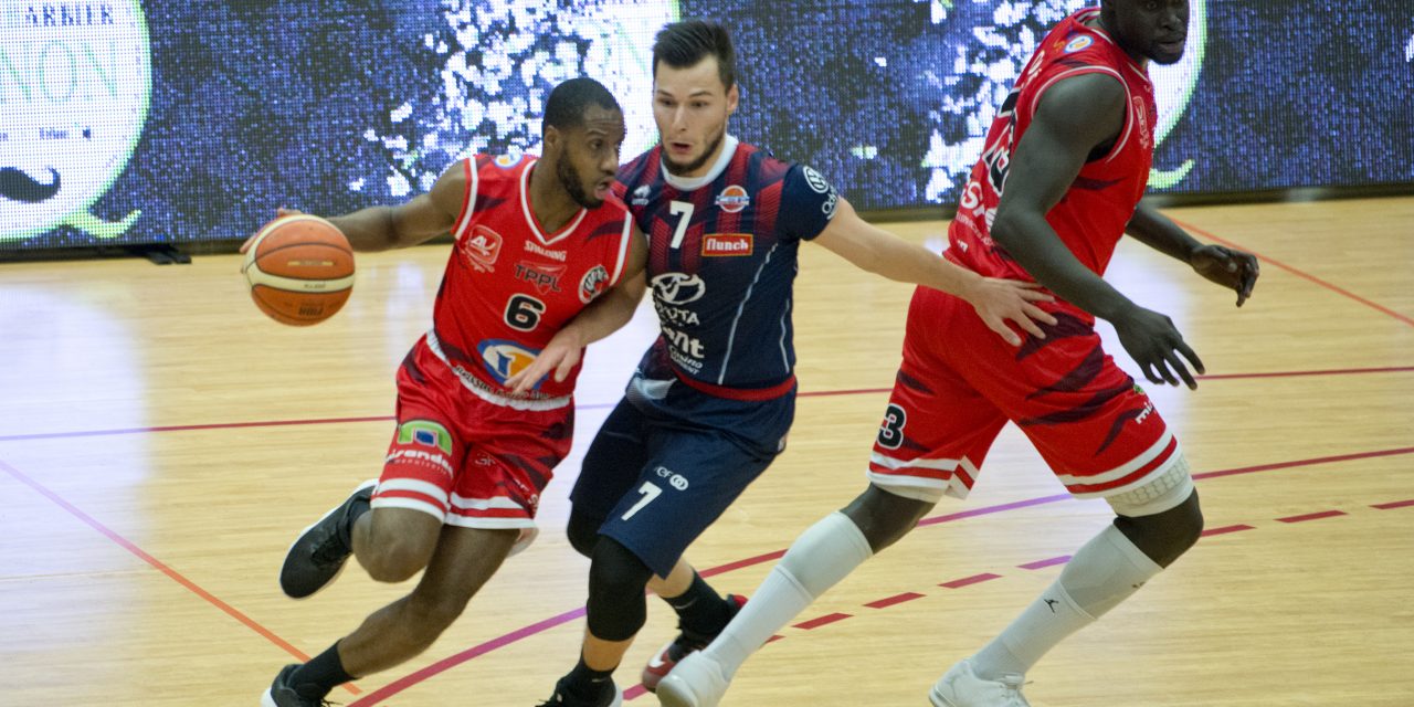 NM1 (13ème journée) : Le BAB enchaîne une troisième victoire dans la semaine face au CEP Lorient (93-72).