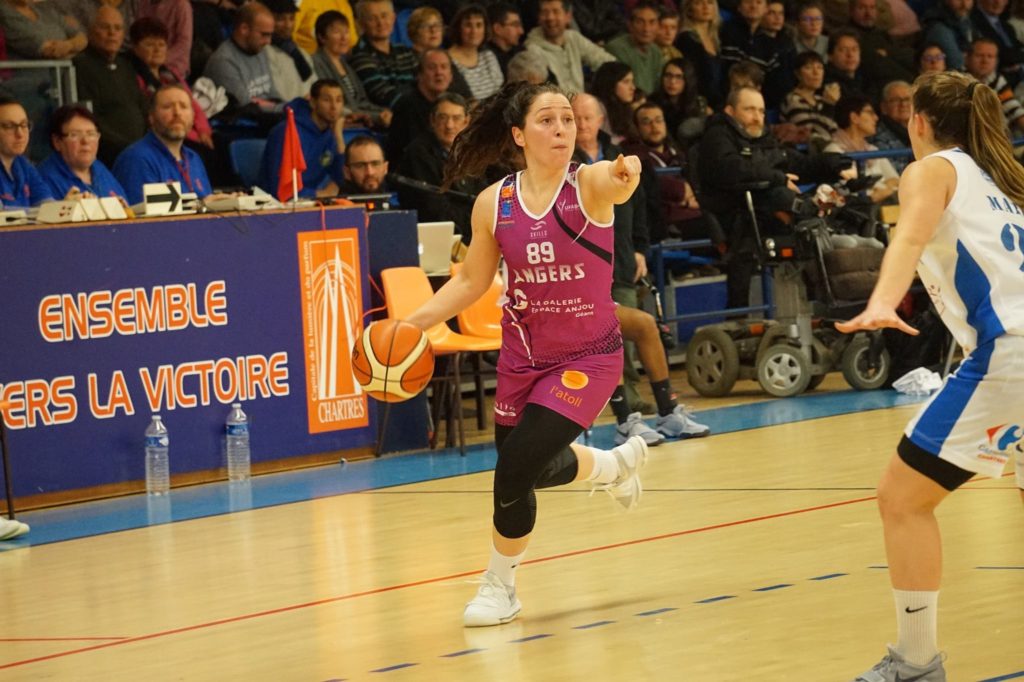 "Isis Arrondo, MVP du dernier match (Photo : Page Facebook UFAB49)"