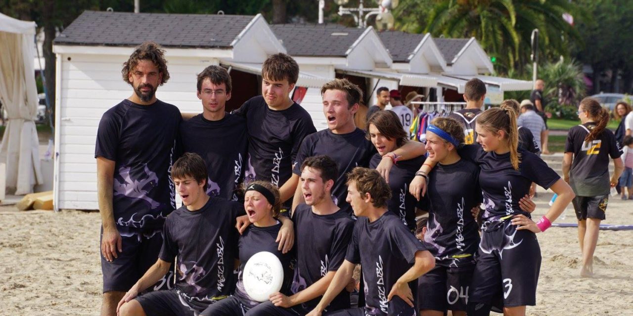 Rencontre avec les Magic Disc, le club d’ultimate d’Angers !