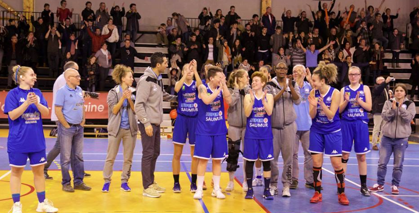 NF2 (14e journée) : Saumur Loire Basket s’impose dans le money-time à Anglet (51-49).