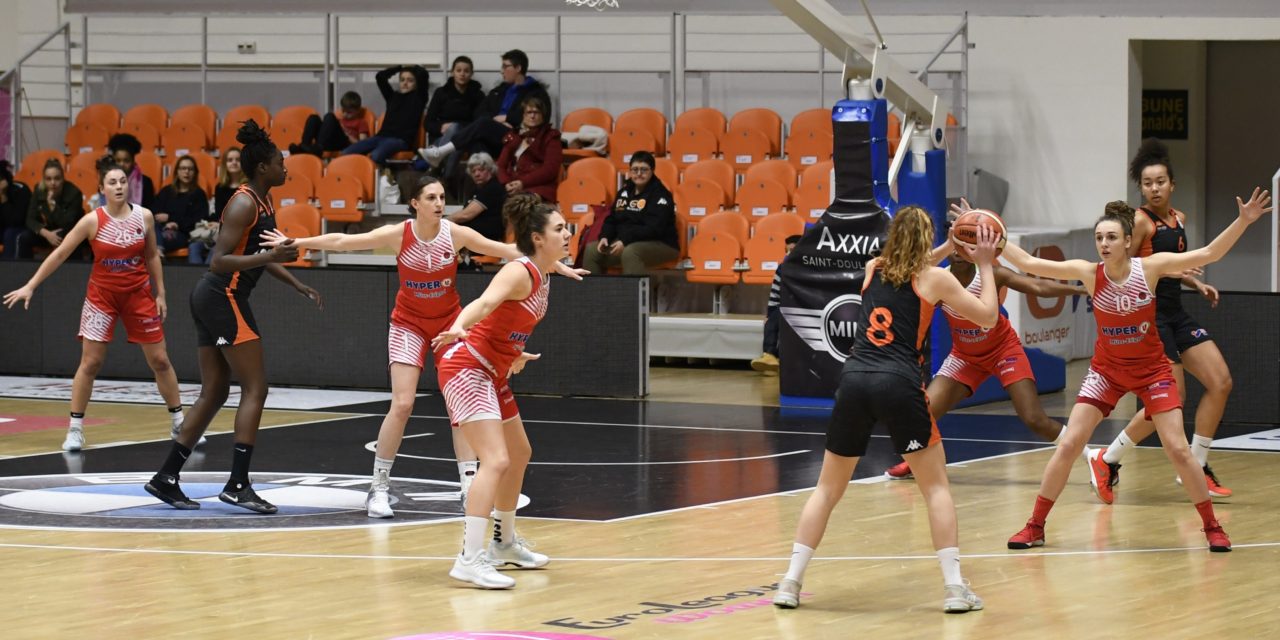 NF2 (15ème journée) : Mûrs-Érigné s’impose sur le fil face aux espoirs de Bourges (54-53).