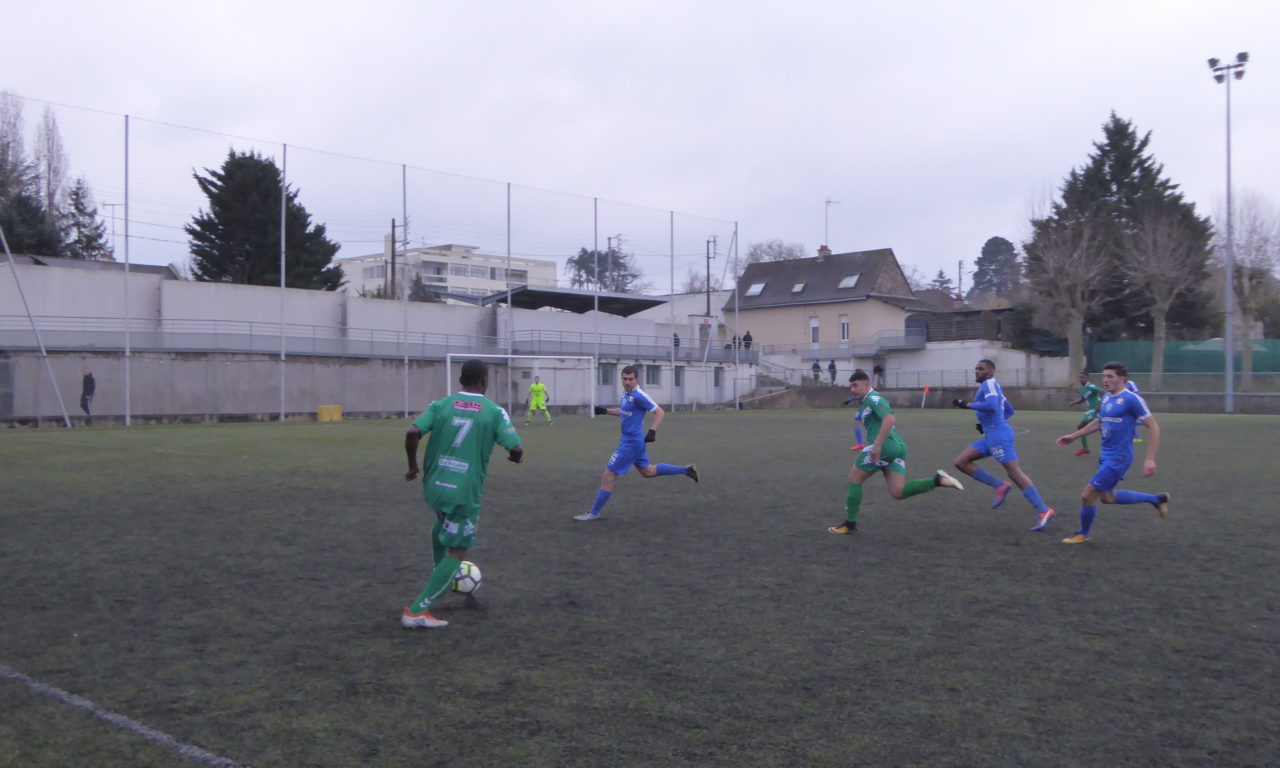 DSR (12e journée) : Le résultat est amer et cruel pour la Vaillante face au Poiré-sur-Vie (b) (1-2).