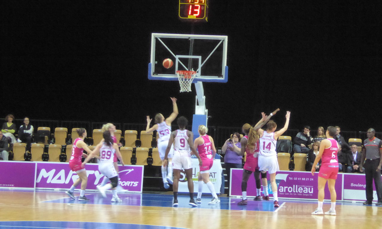 LF2 (16e journée) : En disposant de Charnay, l’Union Féminine Angers Basket fait la bonne opération au classement (68-49).