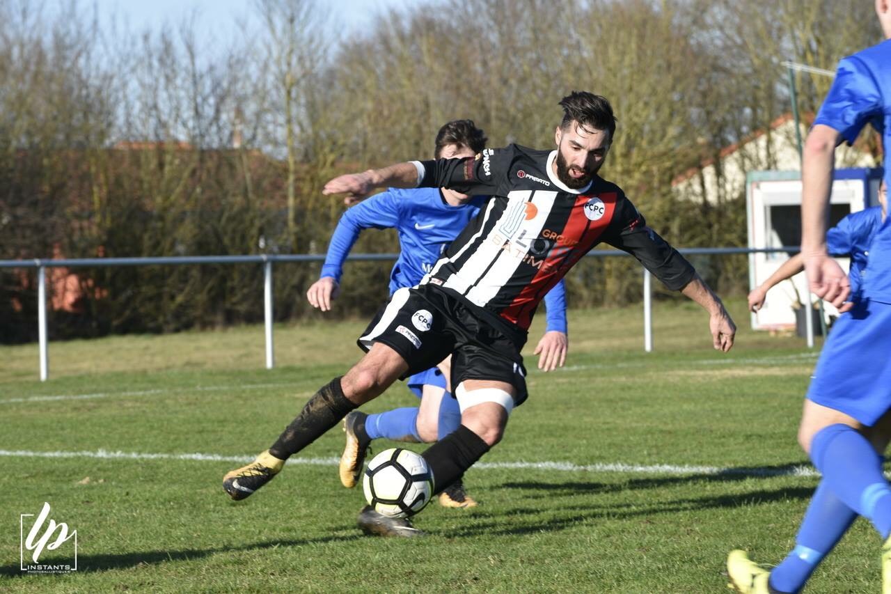 Ferdi DOGAN évolue depuis deux saisons au club du Cholet FCPC.