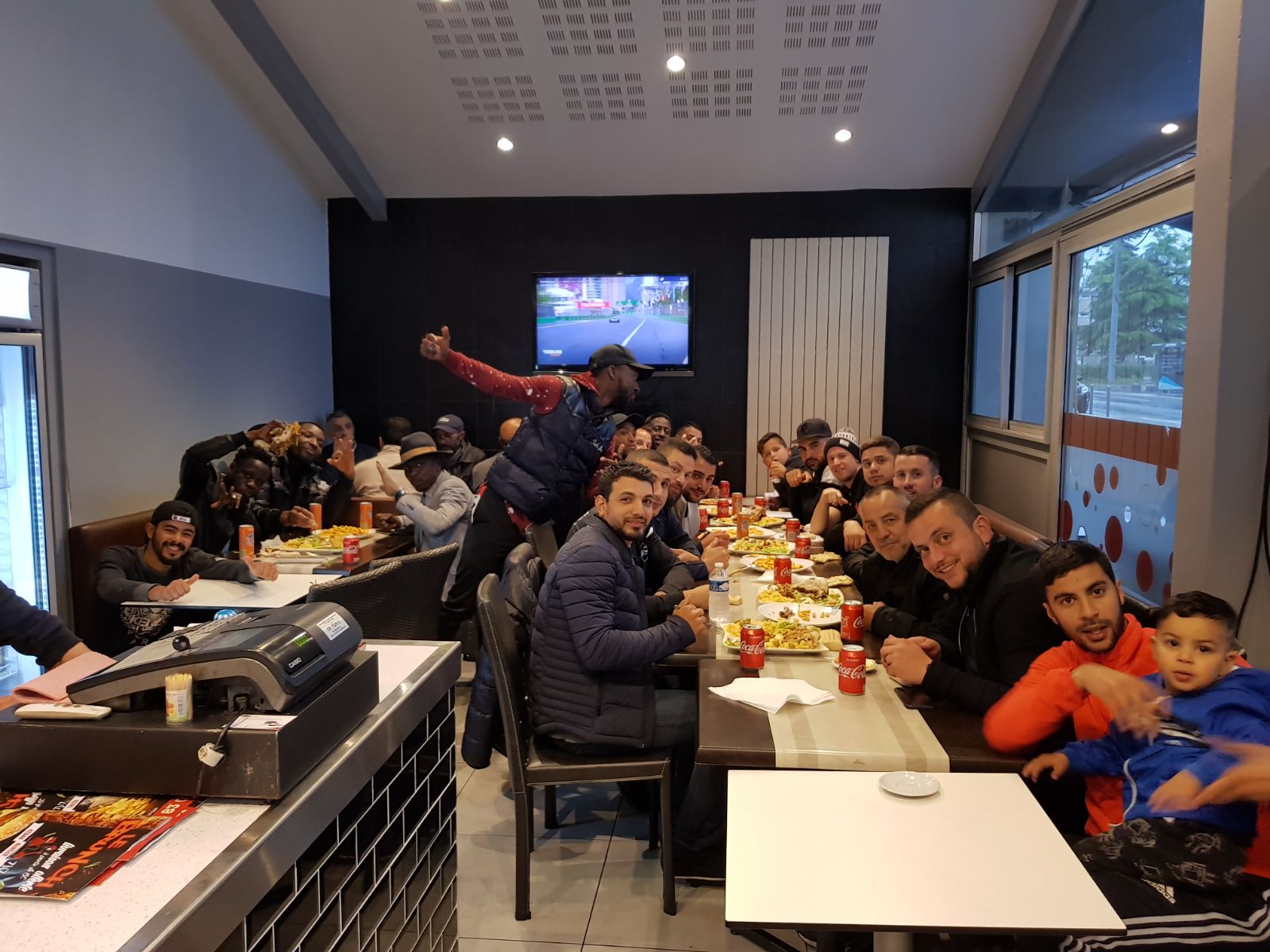 Repas de la montée, avec l'équipe du Cholet FCPC, chez Le Brunch, l'un des sponsors du club.