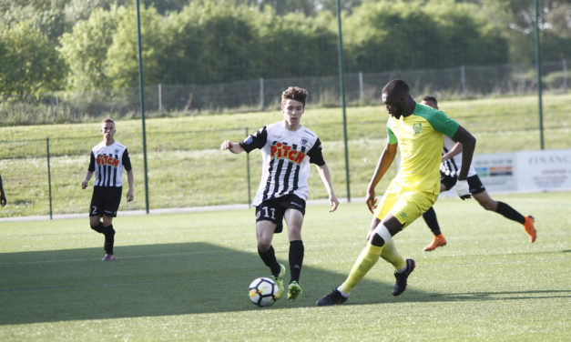 N3 (23e journée) : Angers SCO met fin à la série du leader nantais (2-0).