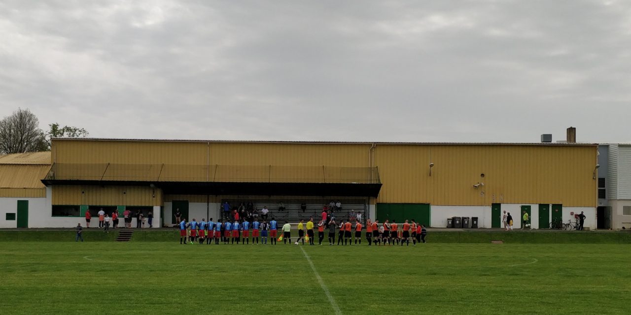 Le Foyer de Trélazé décroche un point important en vue du maintien à Mouilleron-Le-Captif (0-0).