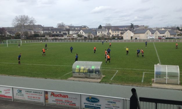 Coupe de l’Anjou (1/8ème de finale) : Montreuil réalise l’exploit face au Foyer de Trélazé (2-0).