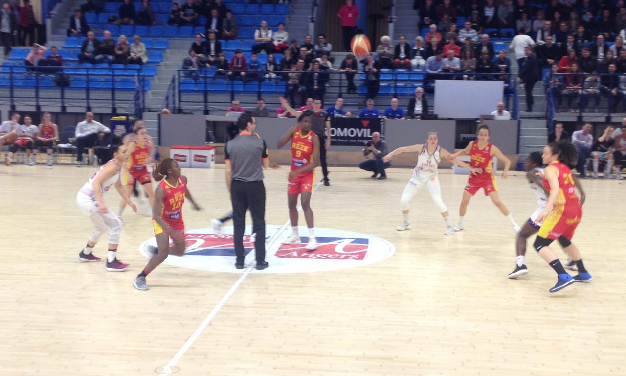 Play-offs (quart de finale) : l&rsquo;UFAB s&rsquo;est fait peur face à Rezé (69-62).