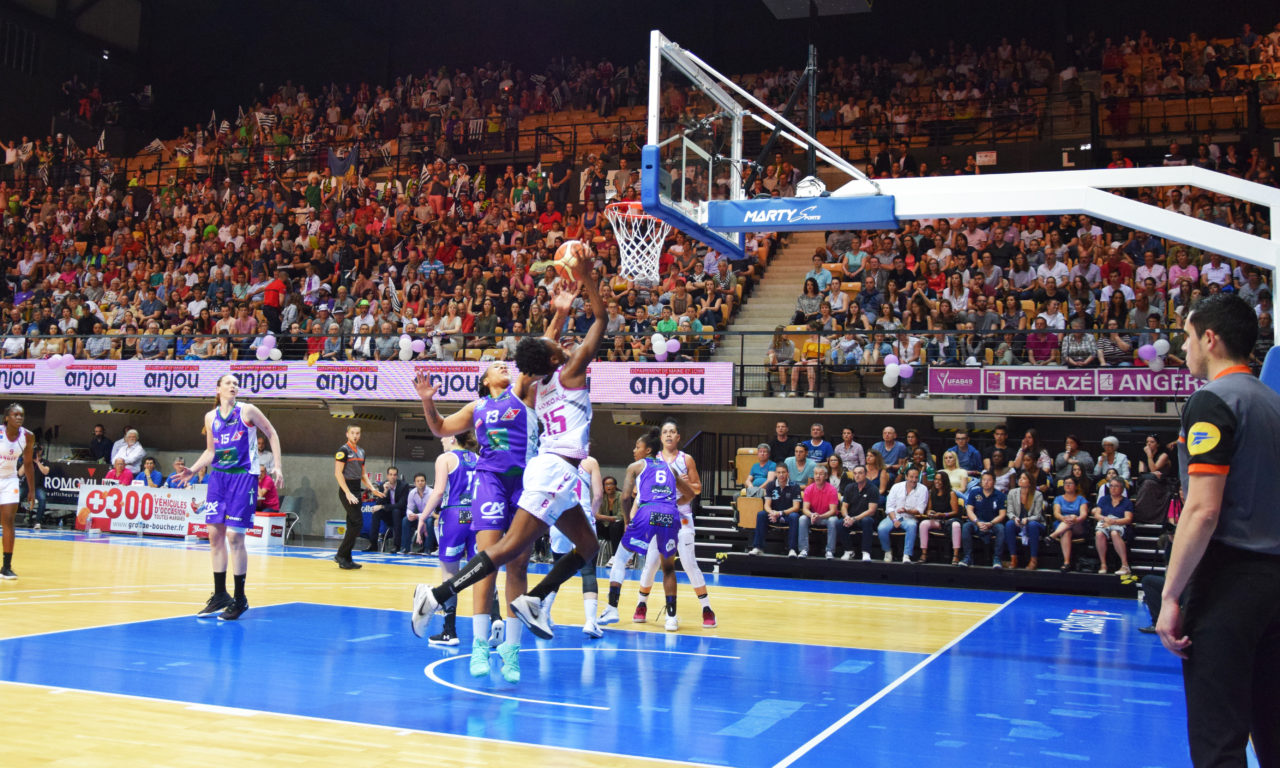 Championnat de Ligue 2 Féminine, Finale Retour : l’UFAB Angers grille son joker à domicile et devra batailler dur pour retrouver l’élite féminine (50-51).