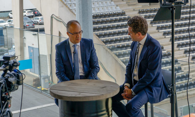 La ville d’Angers confie la gestion du stade Raymond-Kopa à Angers SCO pour 35 ans.