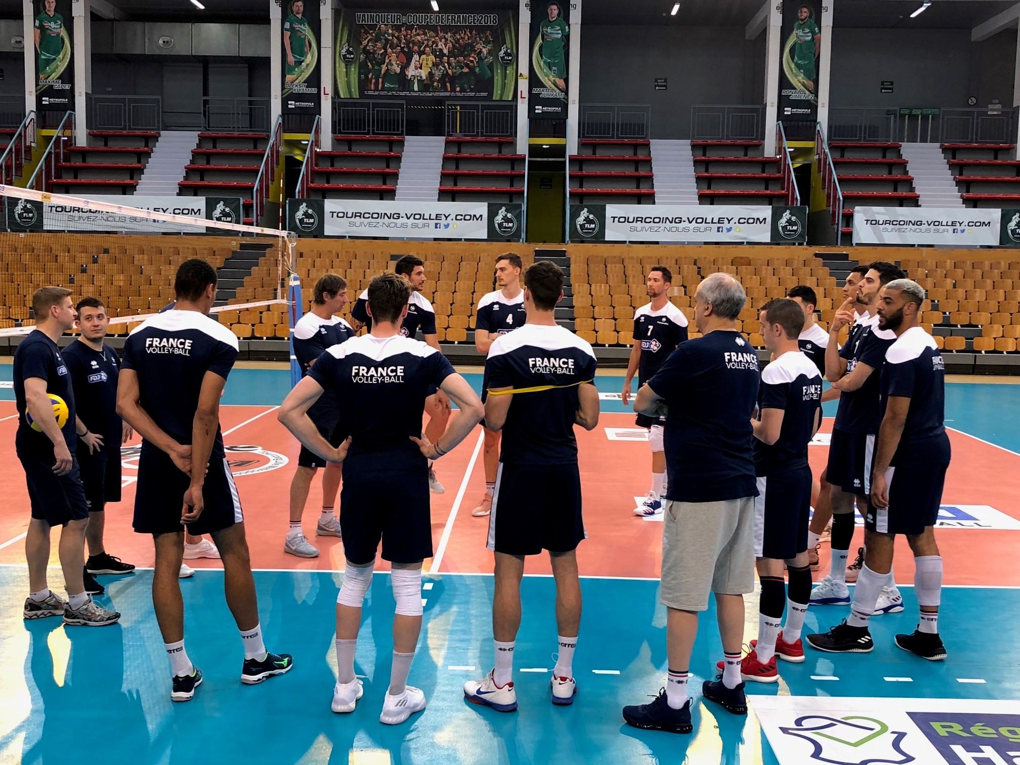 L'équipe de France Volley, lors d'un entraînement (photo : FF Volley).