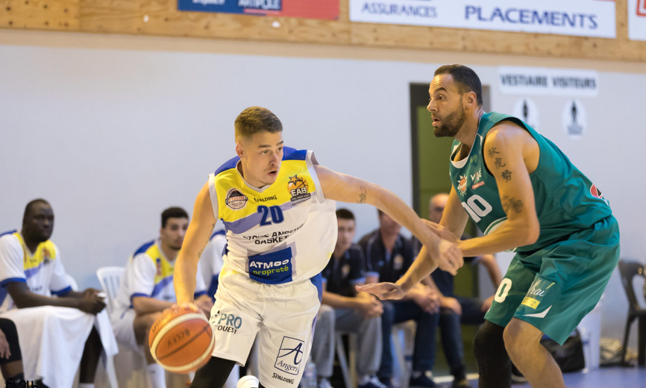 Amical : L’Étoile Angers Basket continue sa préparation en s’imposant face à Vitré (78-61).