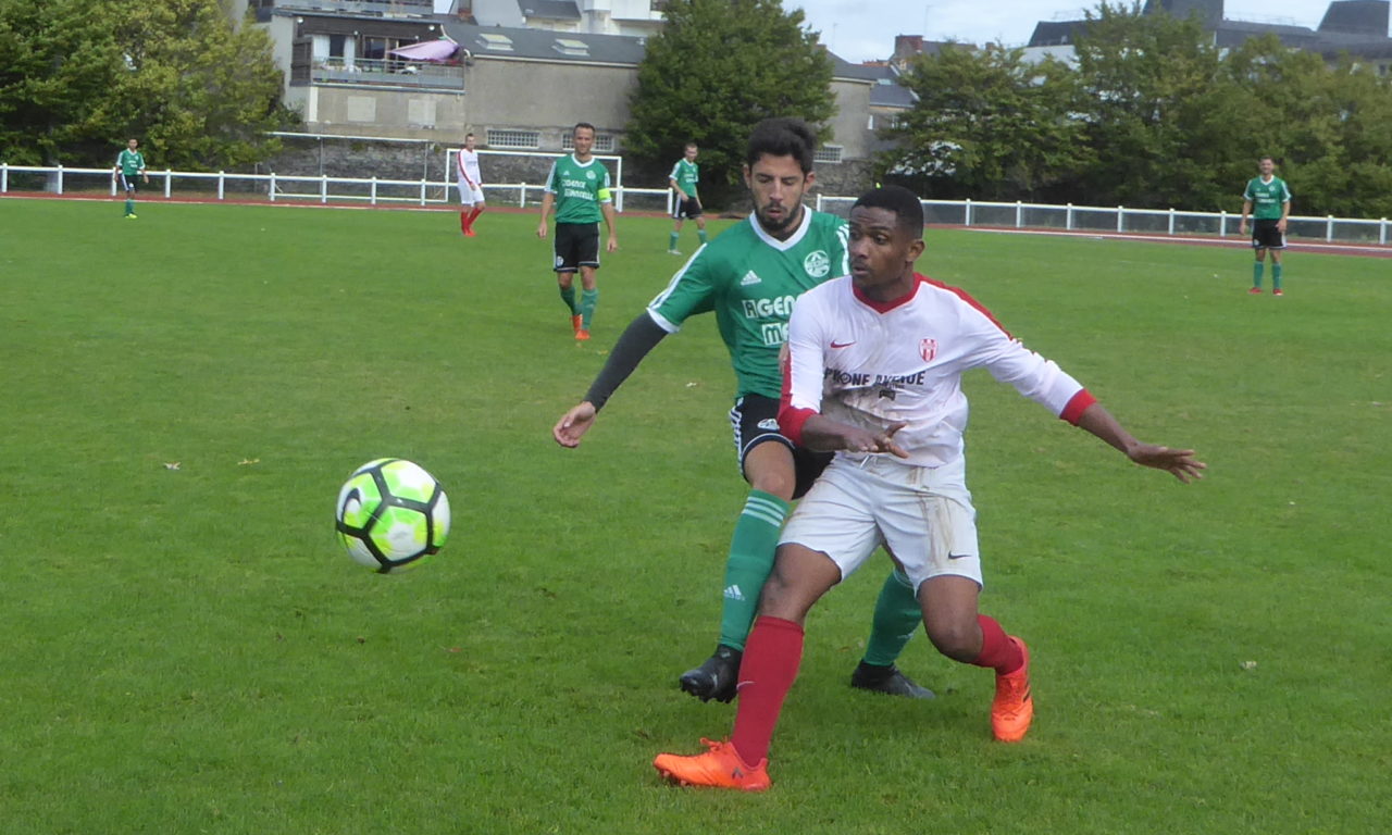 R3 (2e journée) : L’Intrépide d’Angers domine une faible équipe de Rouillon (3-1).