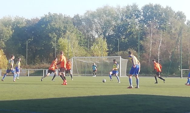 D2 (4e journée) : Val d’Erdre-Auxence s’incline par manque d’expérience au Foyer de Trélazé (2-0).