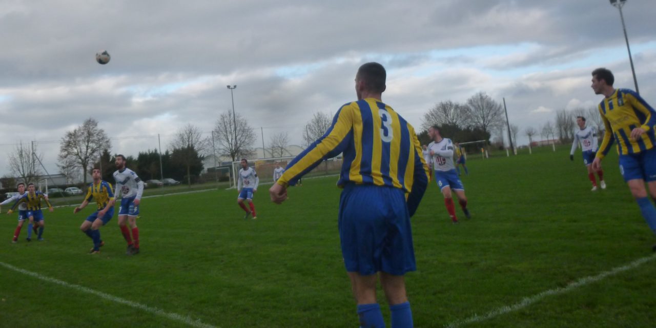 D2 (9e journée) : Val d’Erdre-Auxence est passé tout près de l’exploit face à Sainte-Gemmes-sur-Loire (2-2).