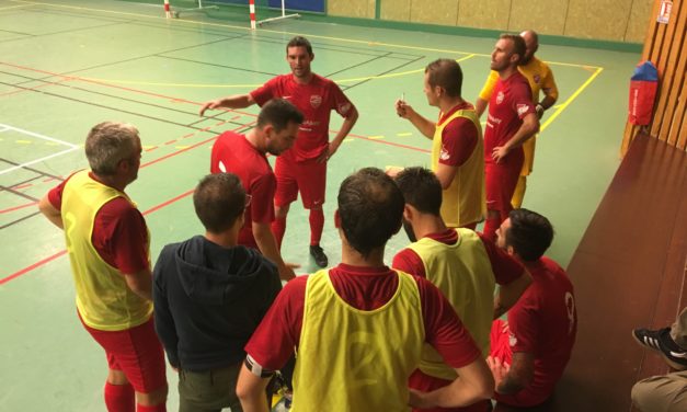Les RedFox continuent leur apprentissage du Futsal.