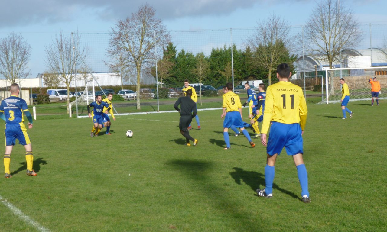 D2 (12e journée) Val d&rsquo;Erdre-Auxence n&rsquo;a pas eu de réussite et s&rsquo;incline face à Thouarcé (2-0).