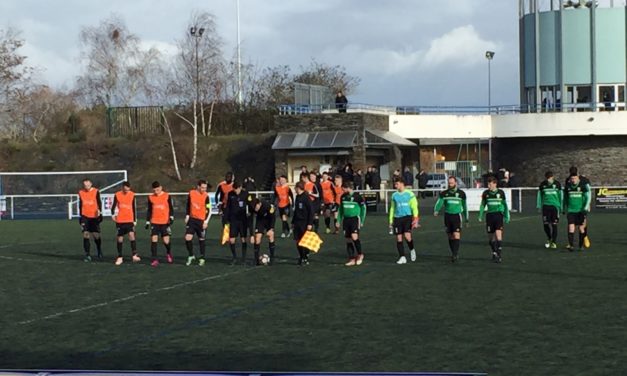 R2 (12e journée) : Malgré un match brouillon, le Foyer de Trélazé assure l&rsquo;essentiel face à Saint-Berthevin (5-0).