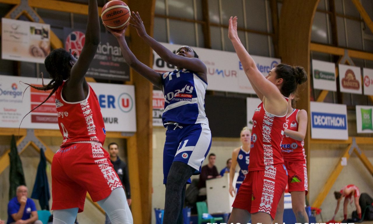 Une équipe de Saumur Loire Basket 49, à deux vitesses, remporte le derby face à Mûrs-Érigné (78-59).