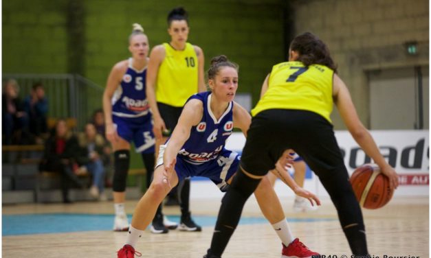 Les joueuses du Saumur Loire Basket 49 en déplacement au Stade Montois, ce samedi.