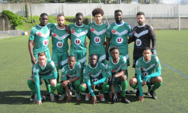 R2 (16e journée) : La Vaillante Angers l’emporte en fin de match face à Méral-Cossé (2-1).