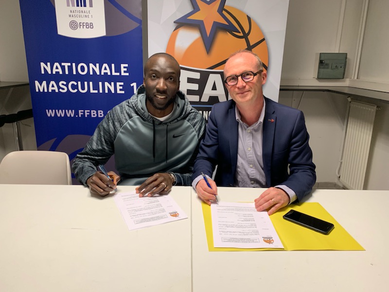 Ibrahim DJAMBO est la première recrue estivale de l’Étoile Angers Basket !