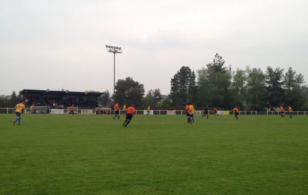 Coupe de l’Anjou (U19) : Le Foyer de Trélazé arrache la qualification durant les tirs au but à Beaupréau (1-1, tab.: 5-4).