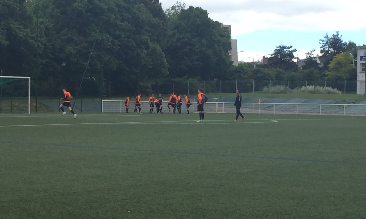 R2 (22e journée) : Le Foyer de Trélazé s’est fait punir à Saint-Nazaire (5-2).