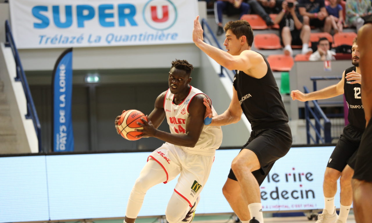 Cholet s’incline face au Besiktas (77-66) et termine 4e du tournoi.