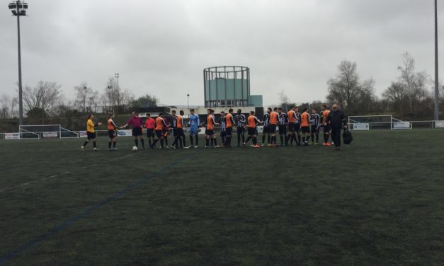 R2 (J12) : Le Foyer de Trélazé prend une gifle à domicile face à Spay (0-3).