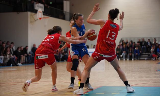 Les joueuses du Saumur Loire Basket 49 s’inclinent sur le fil face à Carmaux (62-64).