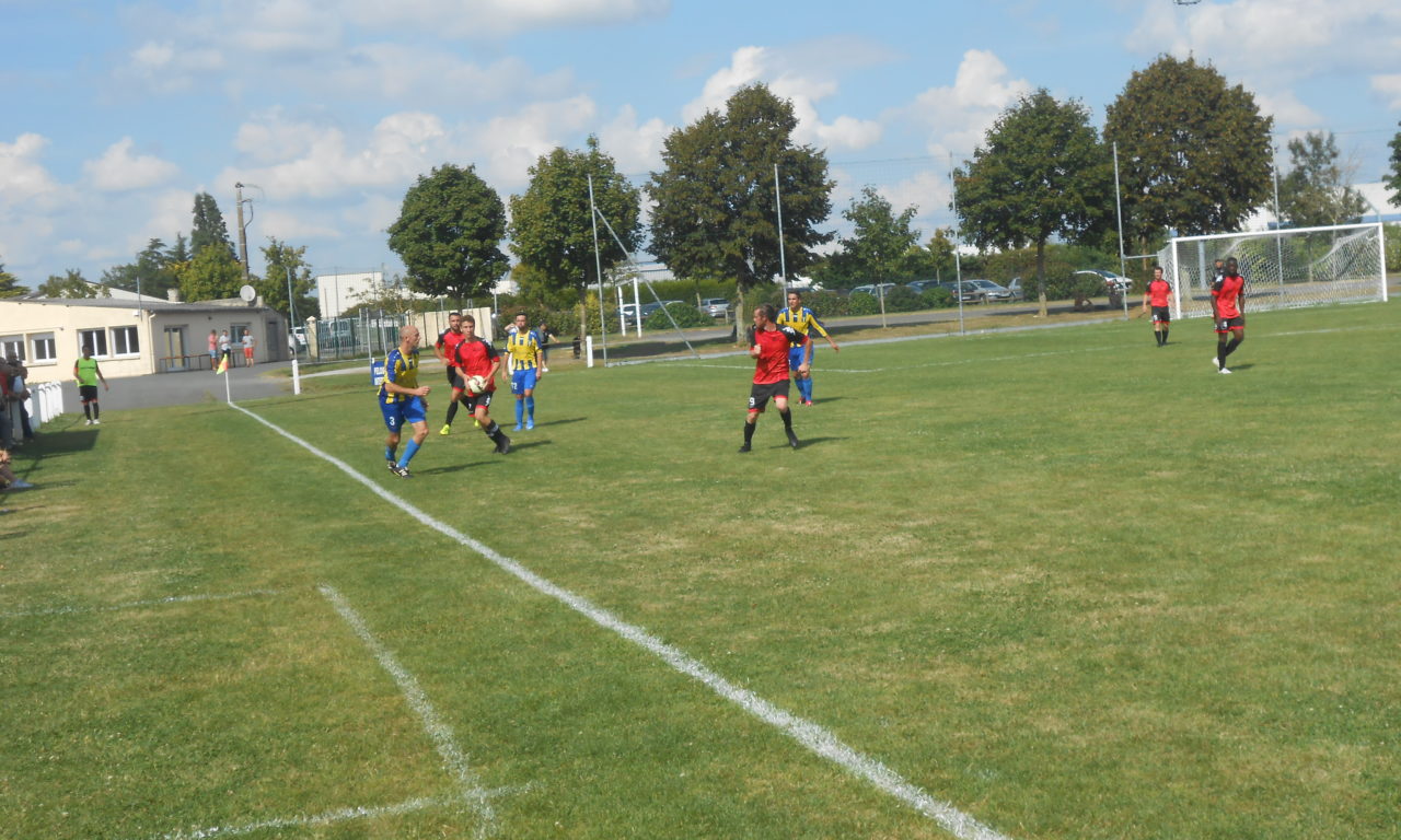 CF (2e T.) : Val d’Erdre-Auxence revient deux fois au score et arrache la qualification aux tirs au but !