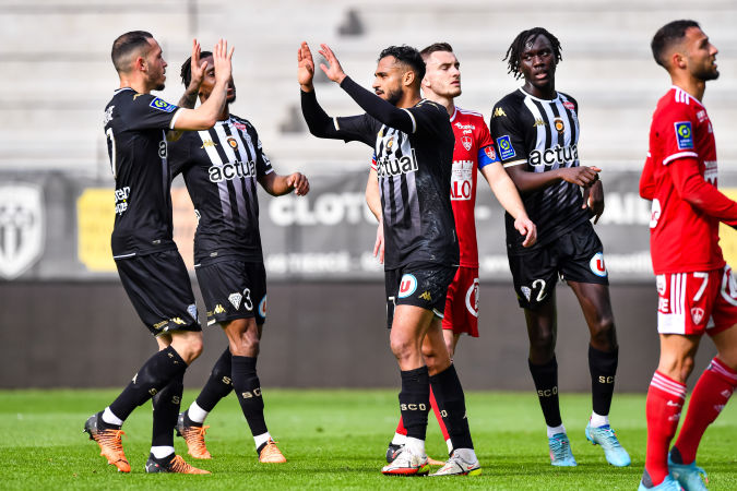 L1 (J28) : Sofiane BOUFAL redonne le goût de la victoire à Angers SCO.