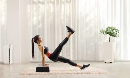 Cinq exercices de remise en forme à faire à la maison.