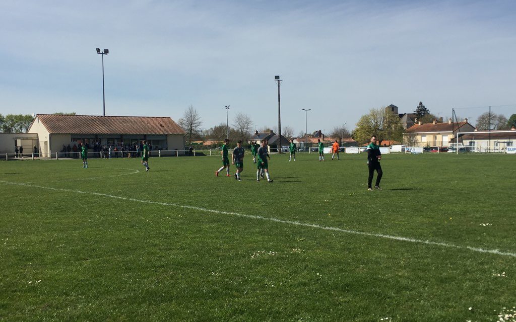 D2 (J21) : Belle victoire au courage dans un match haché pour Angers SCA à Valanjou.